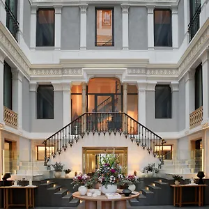 H10 Urquinaona Plaza Hotel