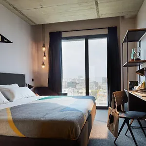 The Social Hub Poblenou מלון