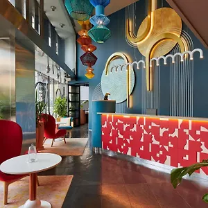 **** Hotel Indigo Granvia Plaza Espana, An Ihg Spanien